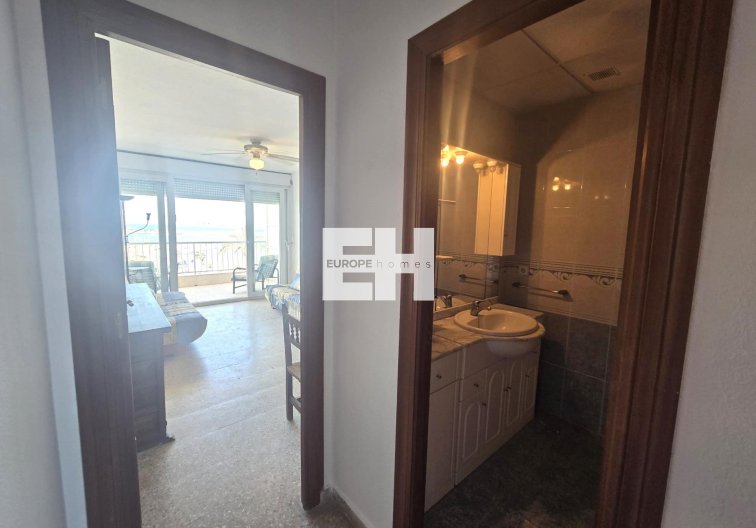 Segunda mano - Apartamento  - Torrevieja - Puerto Deportivo Marina Salinas