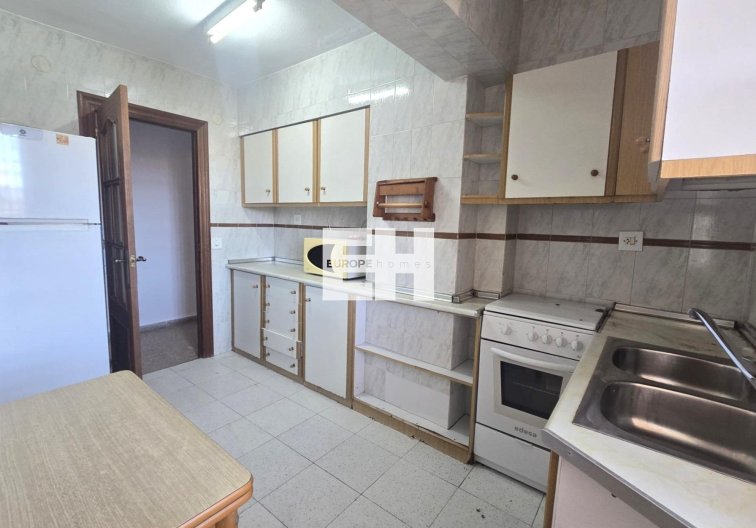 Segunda mano - Apartamento  - Torrevieja - Puerto Deportivo Marina Salinas