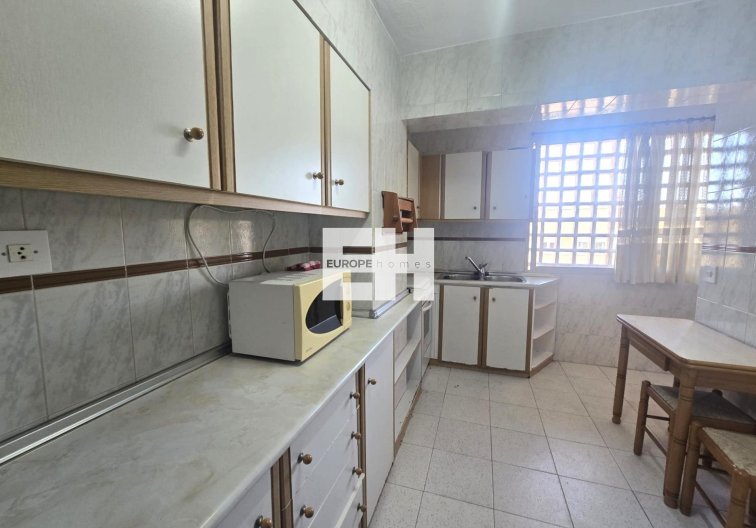 Segunda mano - Apartamento  - Torrevieja - Puerto Deportivo Marina Salinas