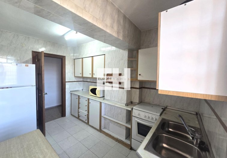 Segunda mano - Apartamento  - Torrevieja - Puerto Deportivo Marina Salinas
