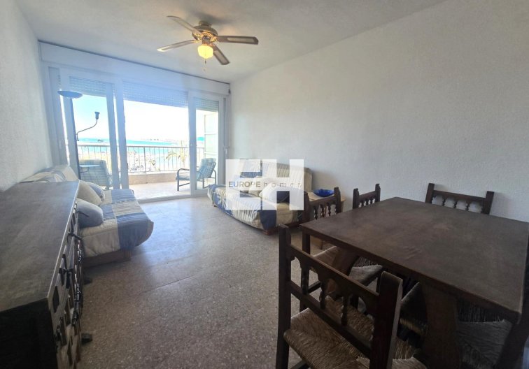 Segunda mano - Apartamento  - Torrevieja - Puerto Deportivo Marina Salinas
