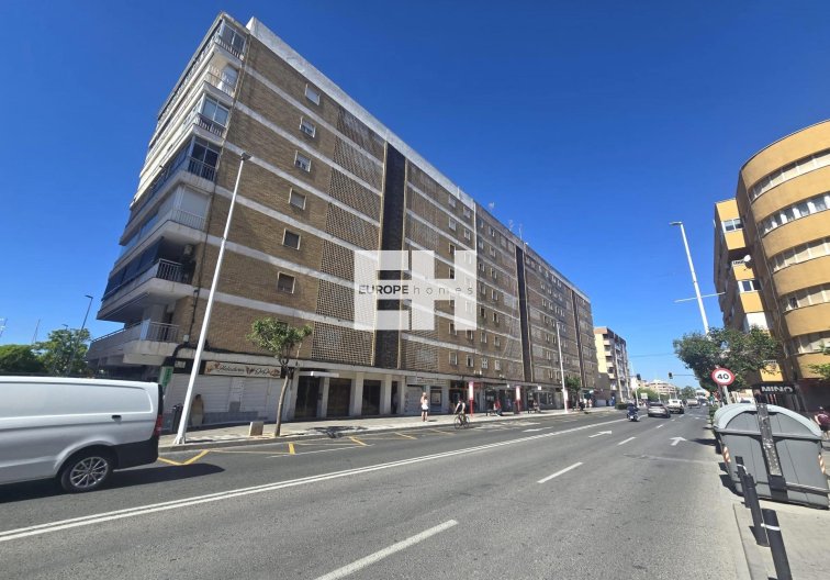 Segunda mano - Apartamento  - Torrevieja - Puerto Deportivo Marina Salinas