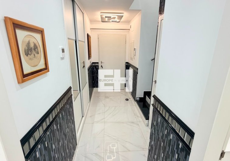 Segunda mano - villa - Los Montesinos - Costa Blanca