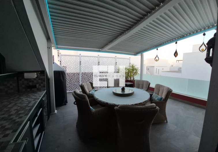 Segunda mano - villa - Los Montesinos - Costa Blanca