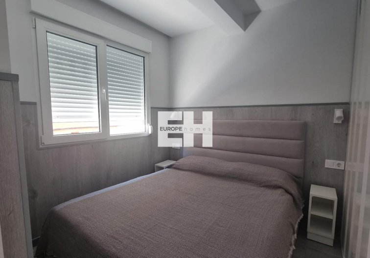 Segunda mano - Apartamento  - Torrevieja - Centro