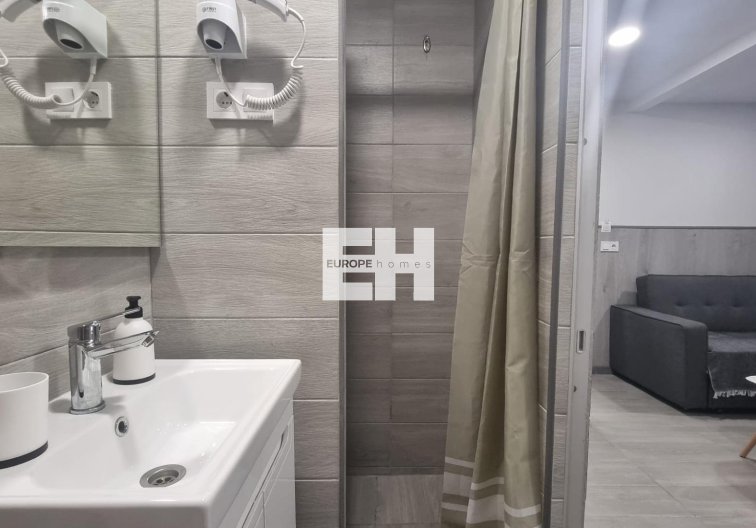 Segunda mano - Apartamento  - Torrevieja - Centro