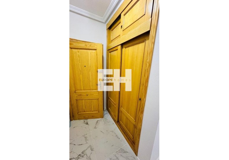 Segunda mano - Apartamento  - Torrevieja - Acequion