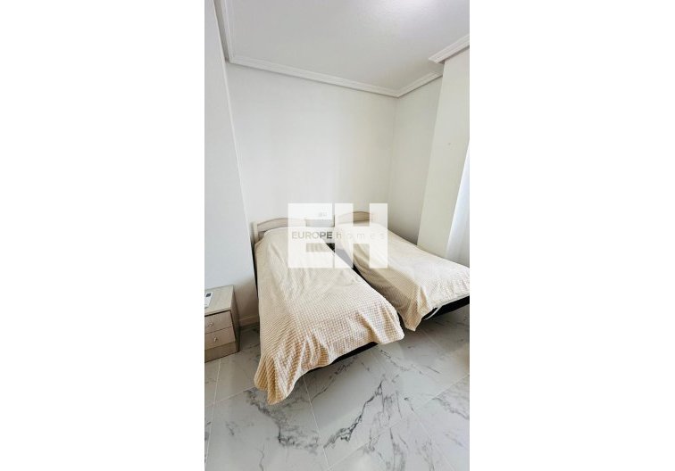Segunda mano - Apartamento  - Torrevieja - Acequion