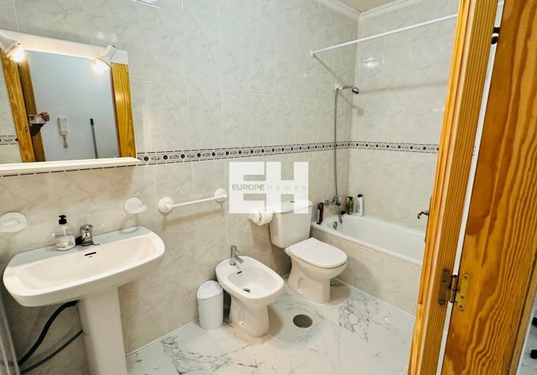 Segunda mano - Apartamento  - Torrevieja - Acequion