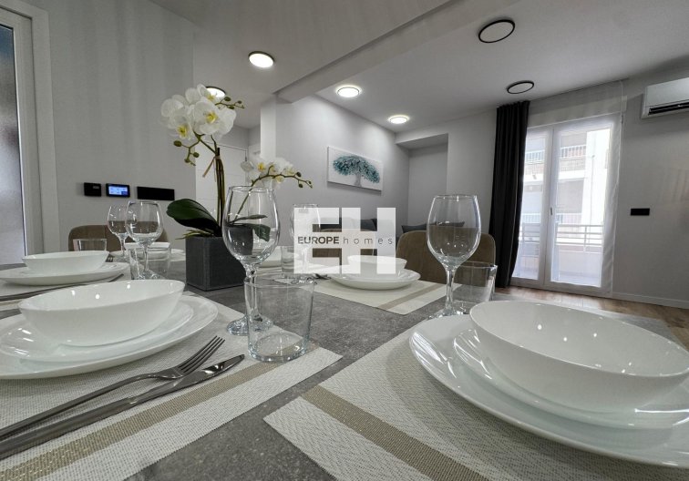 Segunda mano - Apartamento  - Torrevieja - Playa del Cura