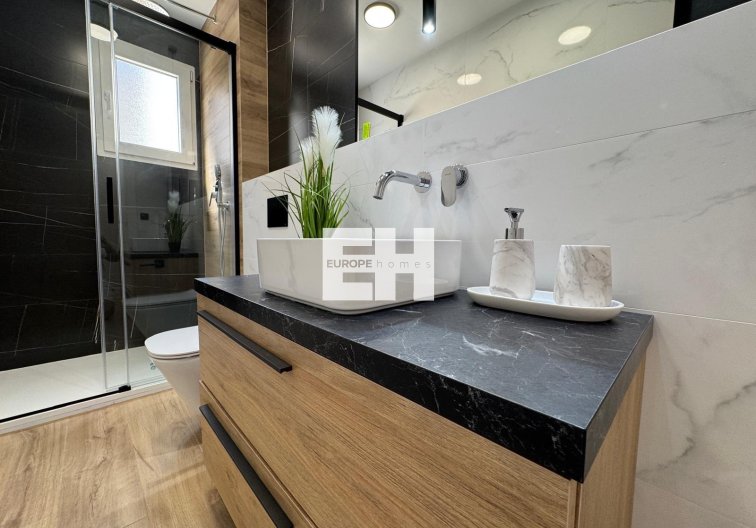 Segunda mano - Apartamento  - Torrevieja - Playa del Cura