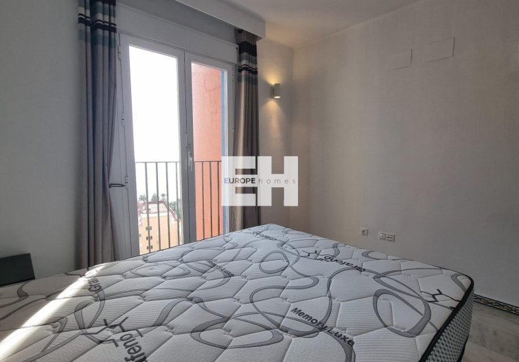 Segunda mano - Apartamento  - Torrevieja - Los Frutales