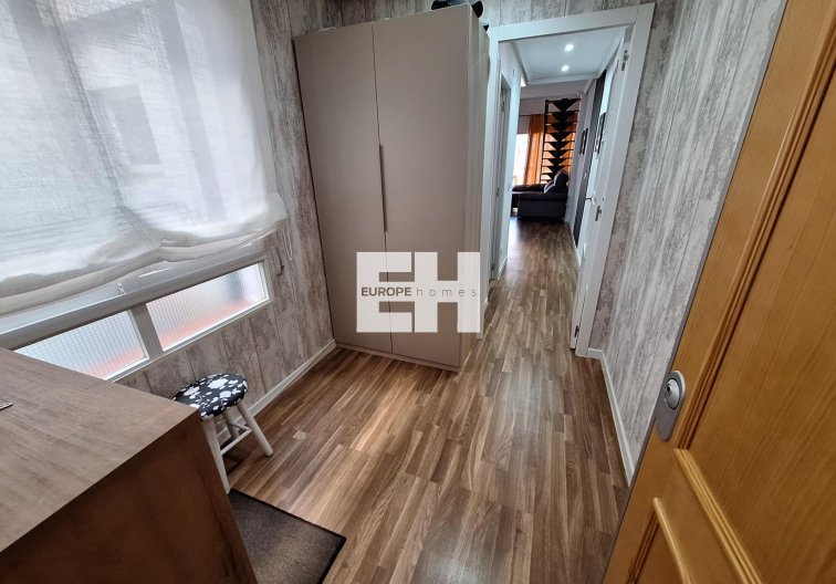 Segunda mano - Apartamento  - Torrevieja - Centro