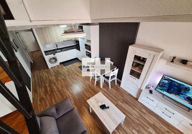 Segunda mano - Apartamento  - Torrevieja - Centro