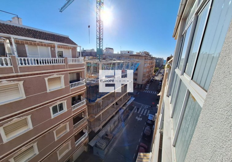 Segunda mano - Apartamento  - Torrevieja - Centro