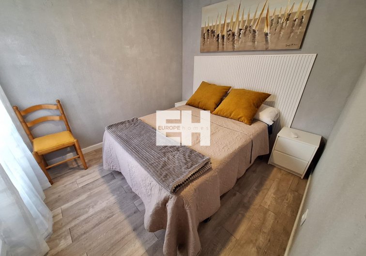 Segunda mano - Apartamento  - Torrevieja - Centro