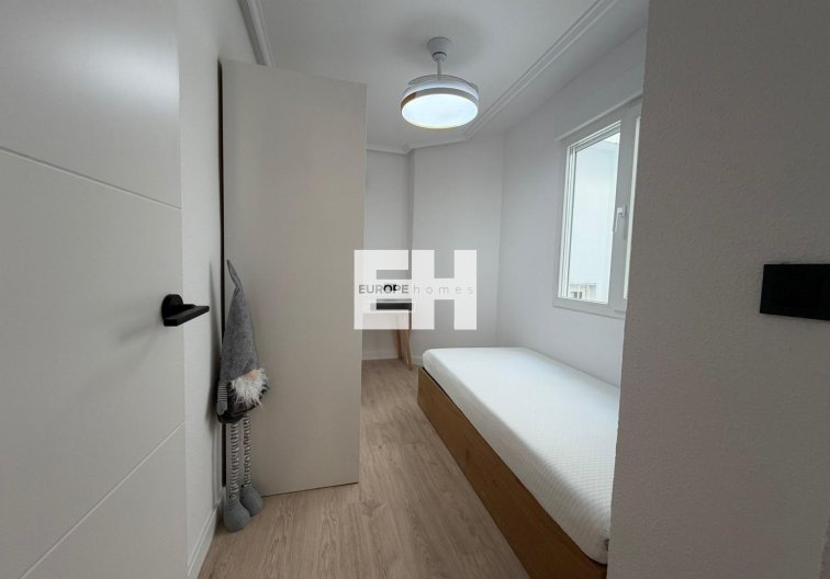 Segunda mano - Apartamento  - Torrevieja - Playa del Cura