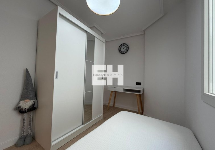 Segunda mano - Apartamento  - Torrevieja - Playa del Cura