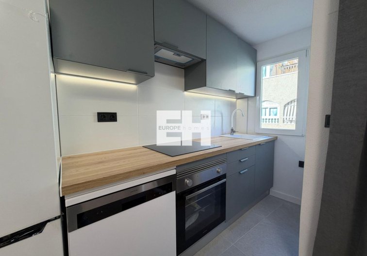 Segunda mano - Apartamento  - Torrevieja - Playa del Cura