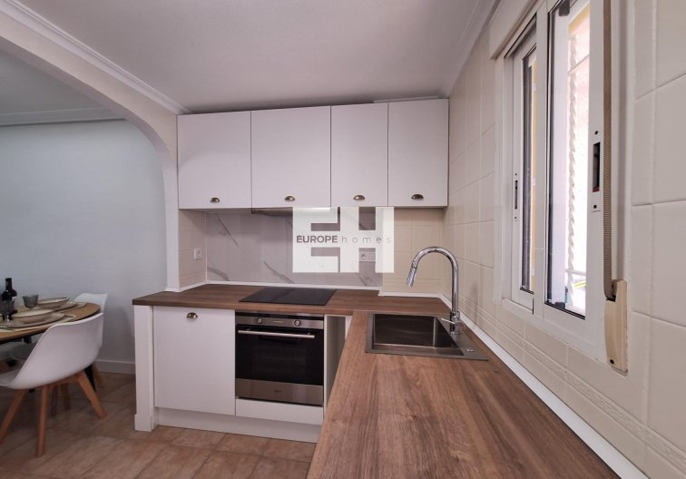 Segunda mano - Bungalow - Torrevieja - Sector 25