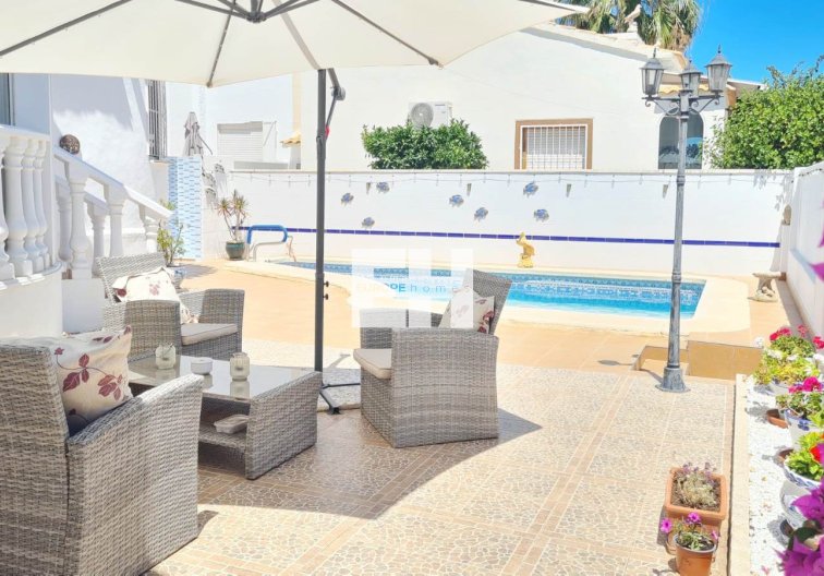 Segunda mano - villa - Orihuela Costa - Costa Blanca