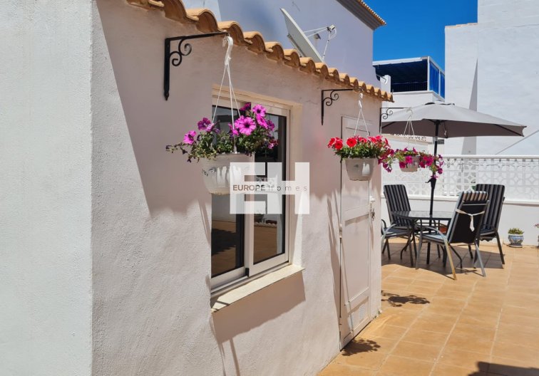 Segunda mano - villa - Orihuela Costa - Costa Blanca