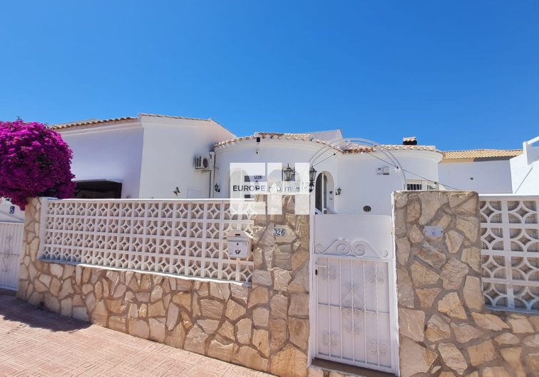 Segunda mano - villa - Orihuela Costa - Costa Blanca