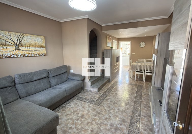 Segunda mano - town house - La Zenia - Costa Blanca