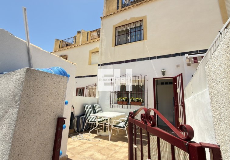 Segunda mano - town house - La Zenia - Costa Blanca