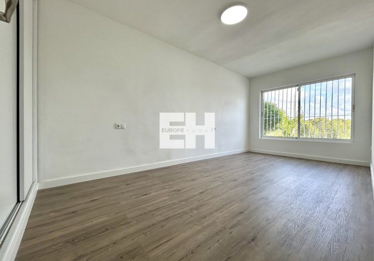Segunda mano - Apartamento  - Villamartin - Costa Blanca