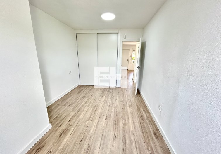 Segunda mano - Apartamento  - Villamartin - Costa Blanca