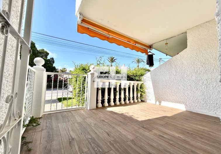Segunda mano - Apartamento  - Villamartin - Costa Blanca