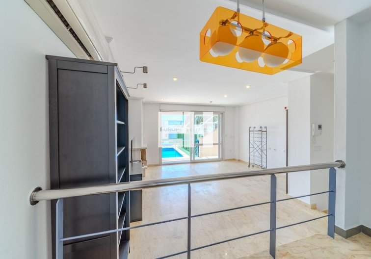 Segunda mano - town house - Orihuela Costa - Costa Blanca