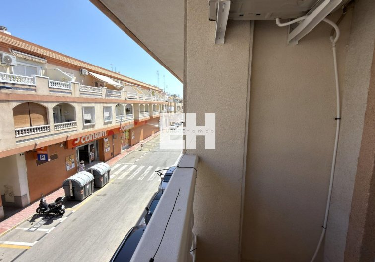 Segunda mano - Apartamento  - Torrevieja - Centro