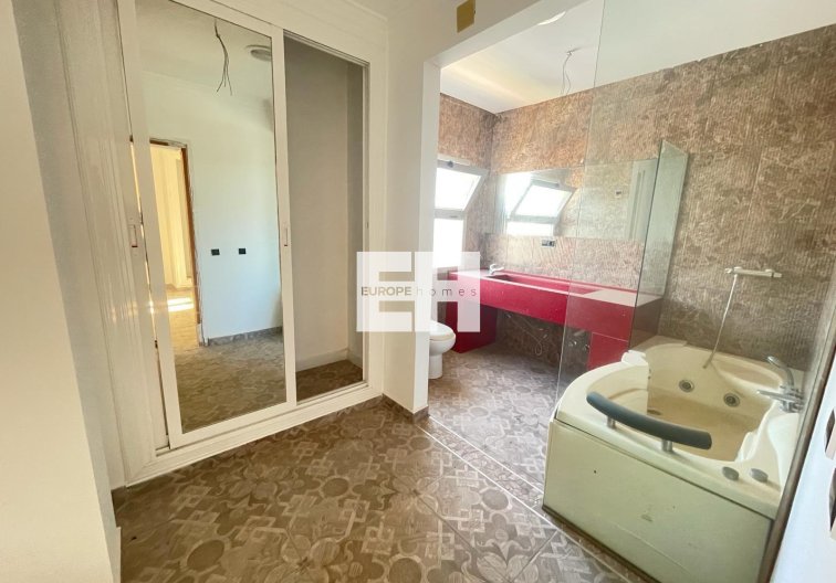 Segunda mano - villa - Torrevieja - La Siesta - El Salado - Torreta