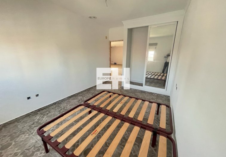 Segunda mano - villa - Torrevieja - La Siesta - El Salado - Torreta
