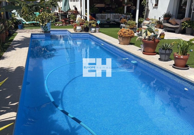 Revente - villa - Torrevieja - La Siesta - El Salado - Torreta