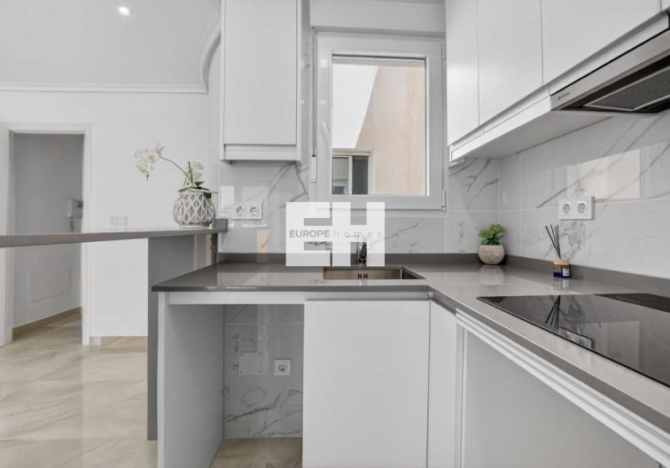 Segunda mano - Apartamento  - Torrevieja - Costa Blanca
