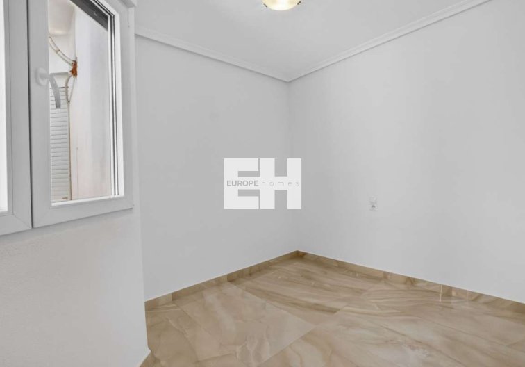 Segunda mano - Apartamento  - Torrevieja - Costa Blanca