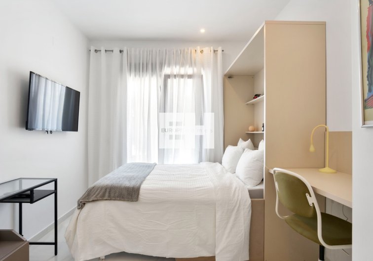 Segunda mano - town house - Villamartin - Costa Blanca