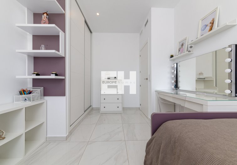 Segunda mano - town house - Villamartin - Costa Blanca