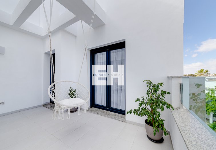 Segunda mano - town house - Villamartin - Costa Blanca