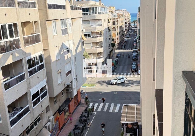 Segunda mano - Apartamento  - Torrevieja - Playa del Cura