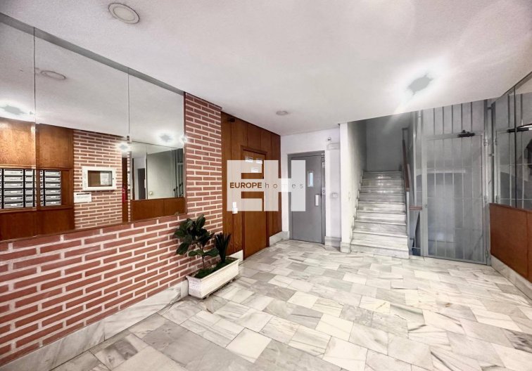 Revente - Appartement - Torrevieja - Estacion De Autobuses