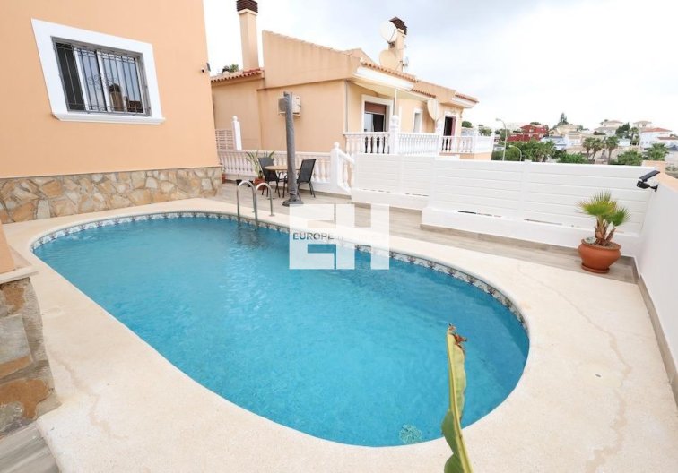 Segunda mano - villa - San Miguel de Salinas - Inland