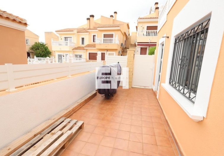 Segunda mano - villa - San Miguel de Salinas - Inland