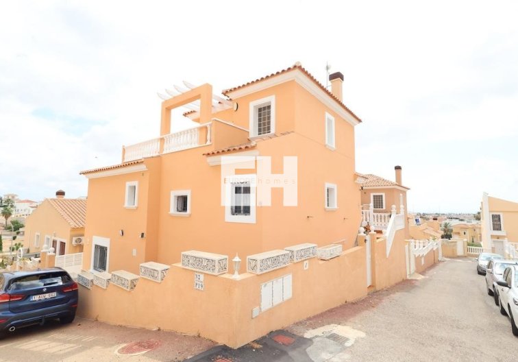 Segunda mano - villa - San Miguel de Salinas - Inland