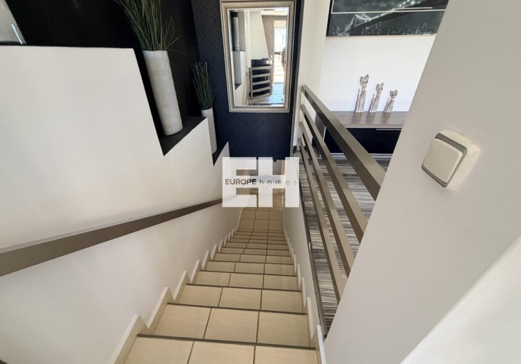 Segunda mano - villa - Torrevieja - Costa Blanca