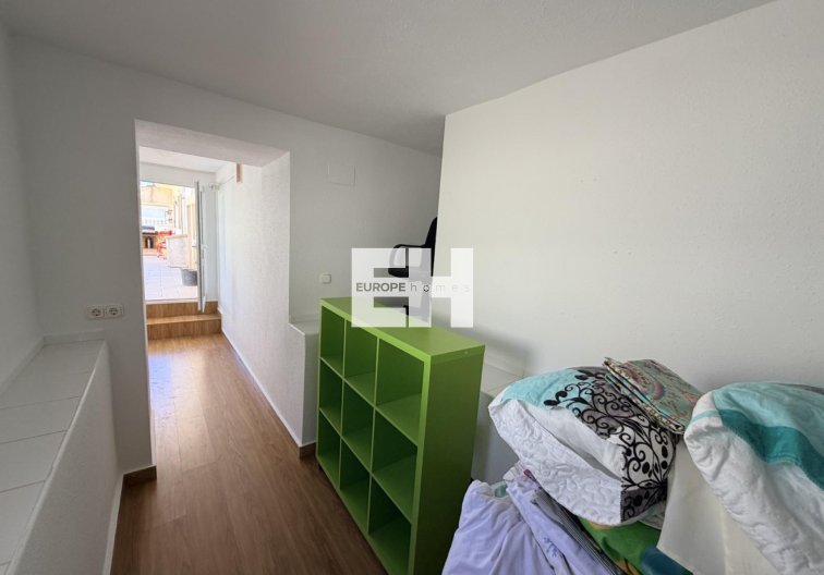 Segunda mano - villa - Torrevieja - Costa Blanca