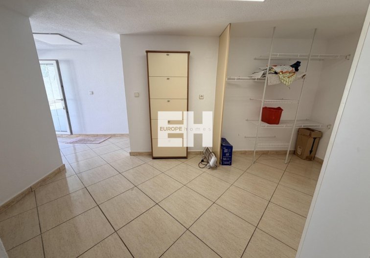 Segunda mano - villa - Torrevieja - Costa Blanca